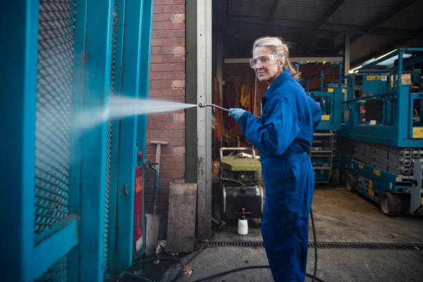 Best Factory Floor Cleaning  in Warren, OH