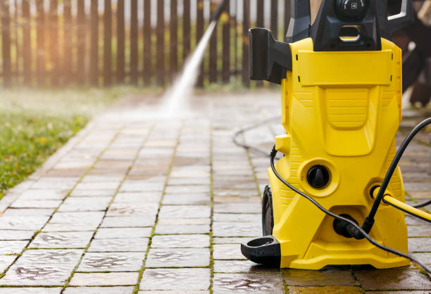 Best Solar Panel Cleaning  in Warren, OH