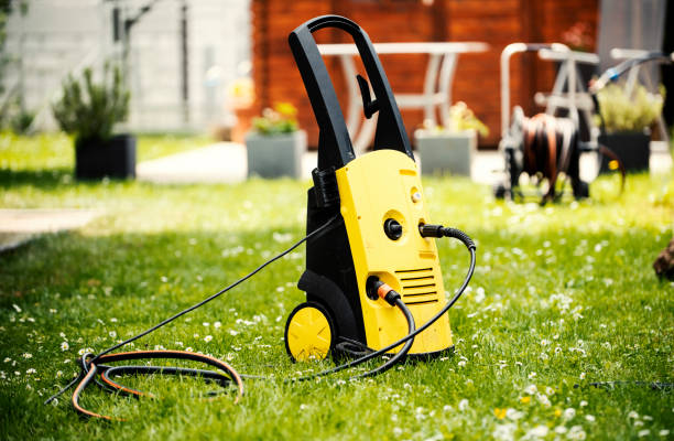 Best Pre-Holiday Cleaning  in Warren, OH